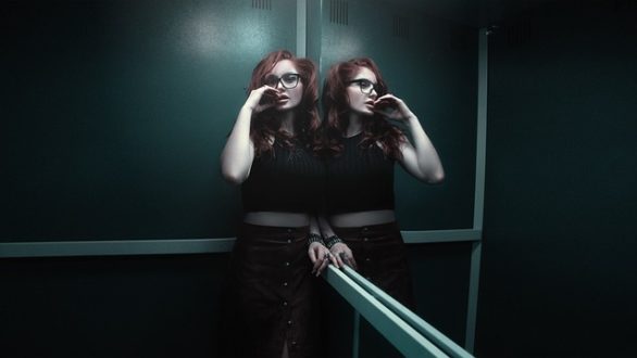 Comment adopter un look sexy et autoritaire ?