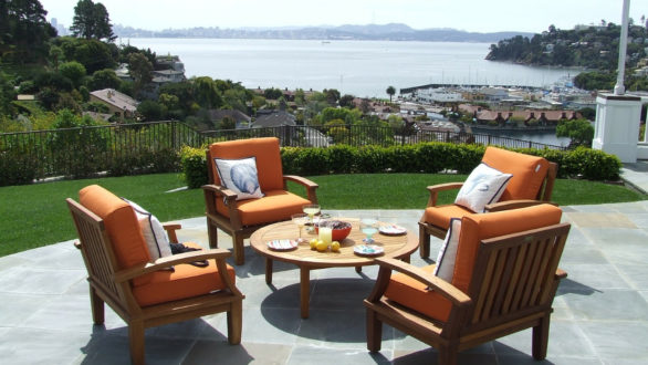 Pourquoi opter pour un salon de jardin en teck ?