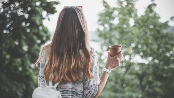 Les extensions vous offrent une belle et longue chevelure