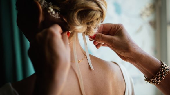Comment choisir la bonne coiffure pour votre mariage ?