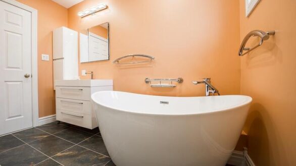 3 astuces pour rénover une salle de bain à petit prix