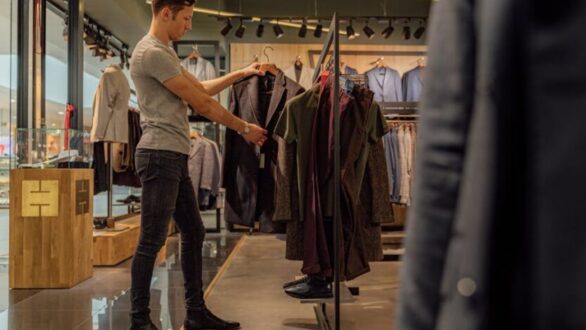 Comment porter un blazer court pour homme avec style ?