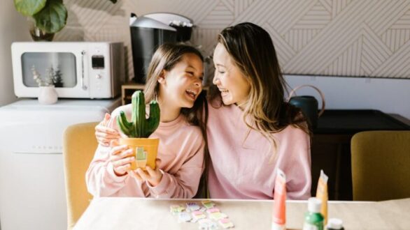 Comment simplifier les journées scolaires de votre fille ?