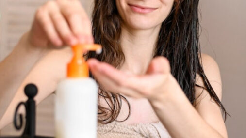 Les bienfaits d&rsquo;une crème nourrissante pour cheveux : hydratation, brillance et réparation